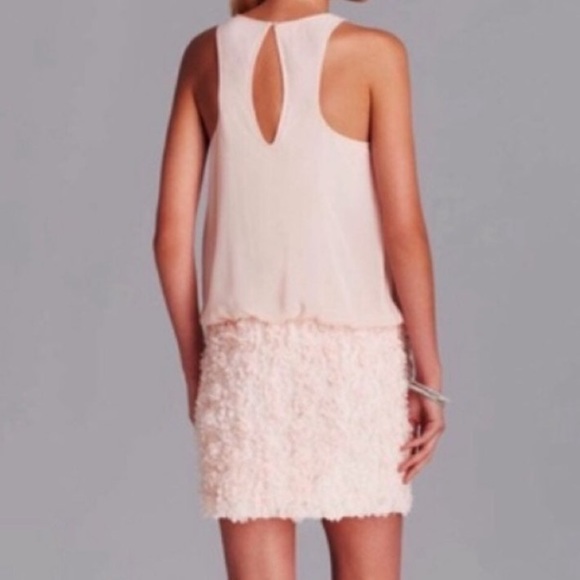 Beautiful mini dress sleeveless, pink pastel, size 6. In perfect condition. - Picture 3 of 12